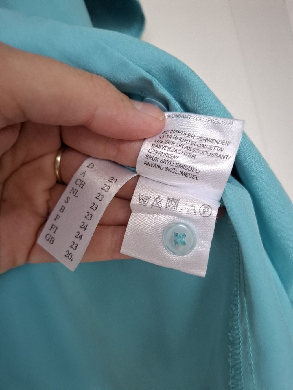Camicette: Chemise bleue Vintage – Usato da La Tour-de-Peilz venduto da Marin_nette 3