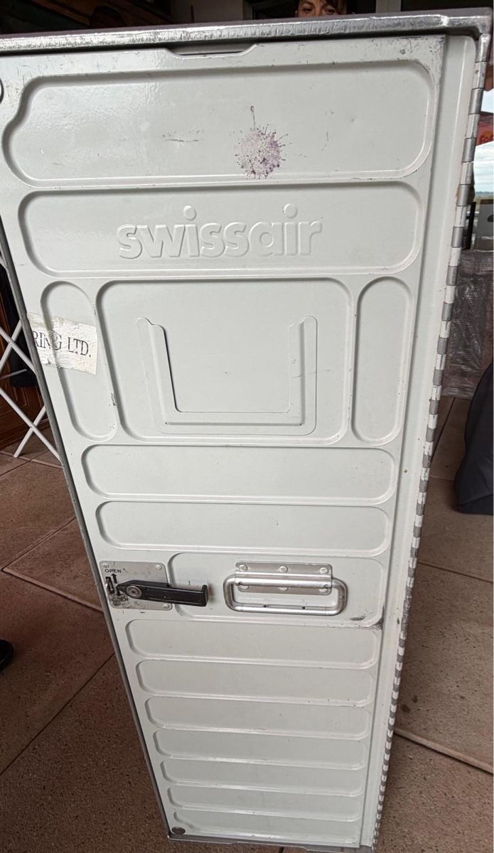 Swissair Altro in Aeronautica: Original Swissair Trolley – Difettoso da Bettlach venduto da win_z8sd 3
