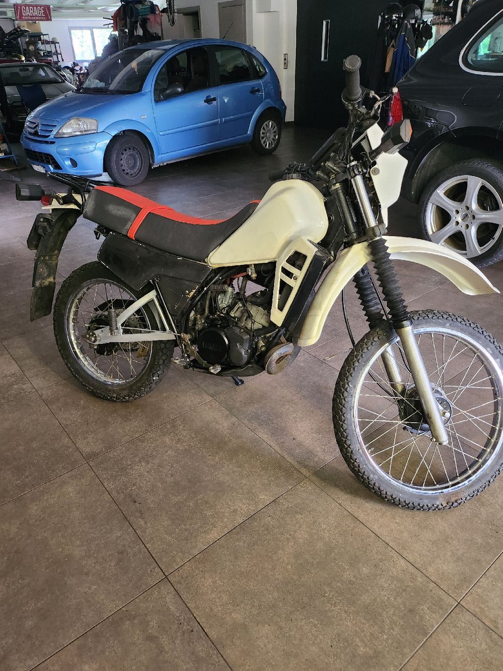 Yamaha Enduro: yamaha dt125 – Usato da Lugano venduto da Bernardino04