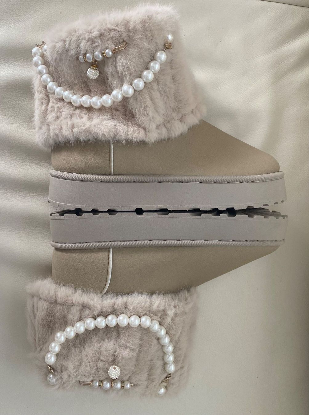 Damenschuhe: Eyecatcher - exklusive Perlen Stiefeletten, beige, 39 – Neu und originalverpackt aus Winkel von ferrari2022 2
