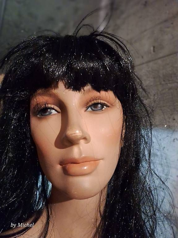 Allestimento di negozi e stand fieristici: Mannequin femme – Usato da Neuchâtel venduto da mic_2q6c 1