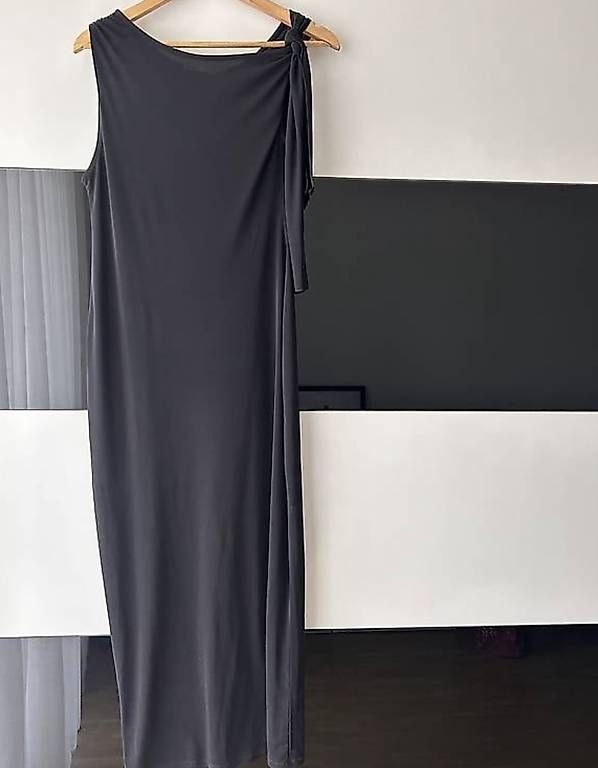 Lots de vêtements: Kleiderset Grösse L / top Zustand – D'occasion à Winterthur par idr_f7qt 2