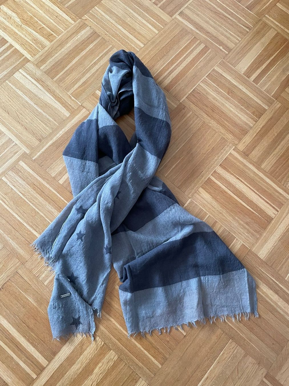 Foulards, Tücher & Schals: Schal, Marke Woolrich, Damen – Gebraucht aus Luzern von Roger3022 3