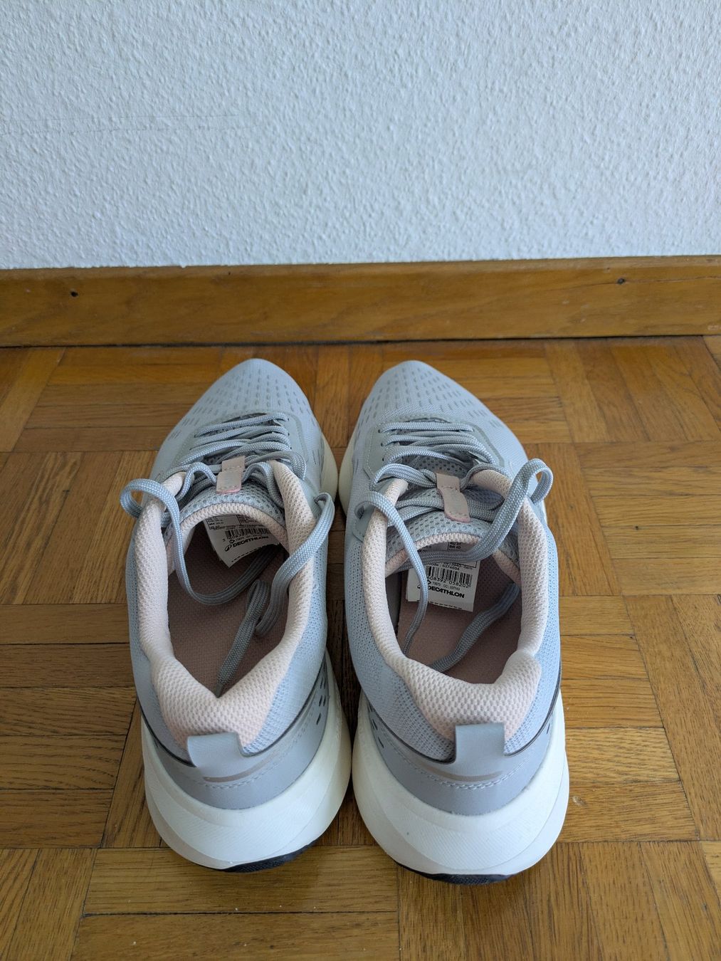 Decathlon Herrenschuhe: Laufsneaker grau JogFlow Grösse 42 – Neu (gemäss Beschreibung) aus Zürich von funfundfunfzig 2
