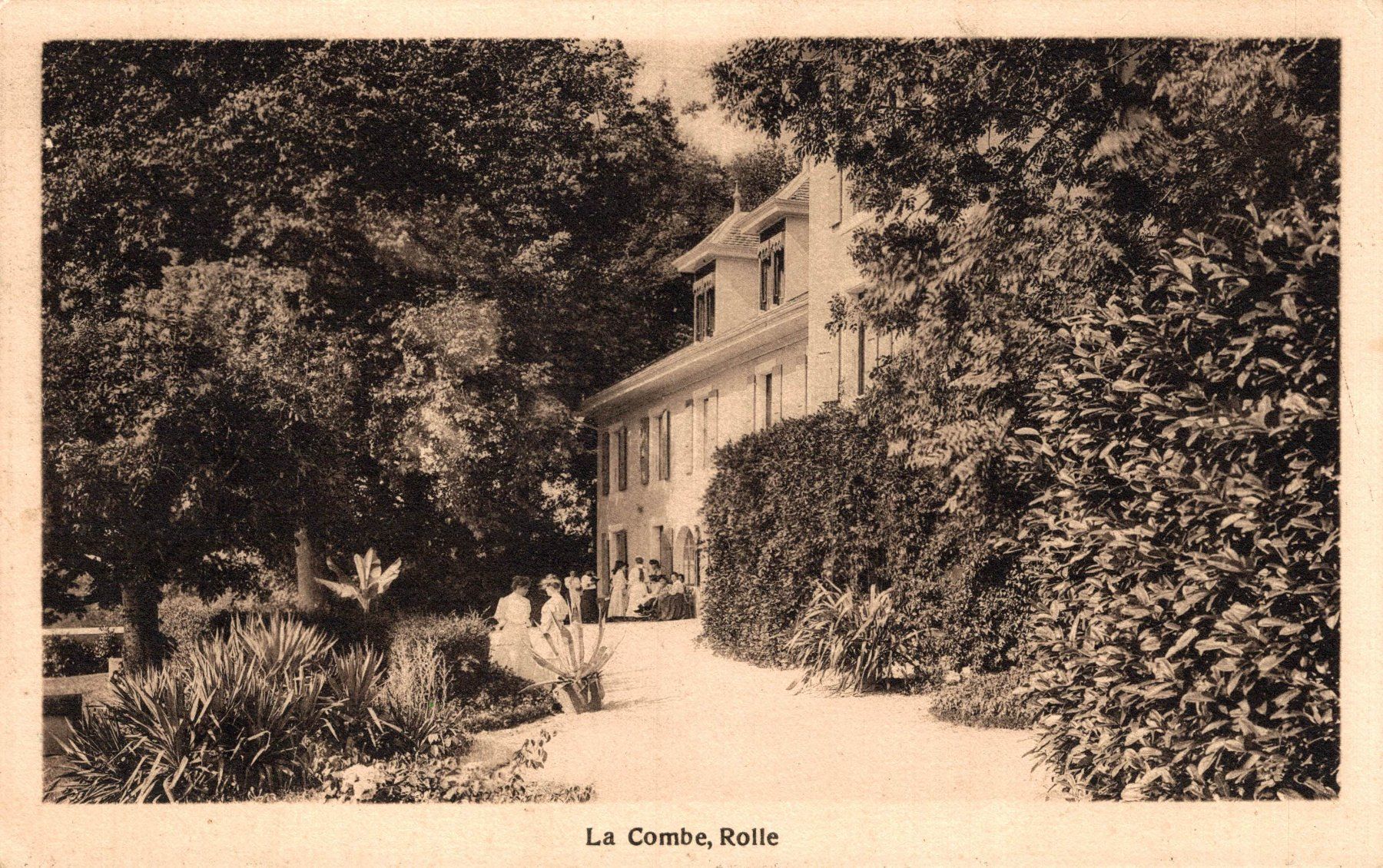 Cartes postales: La Combe, Rolle – D'occasion à Bronschhofen par Astore
