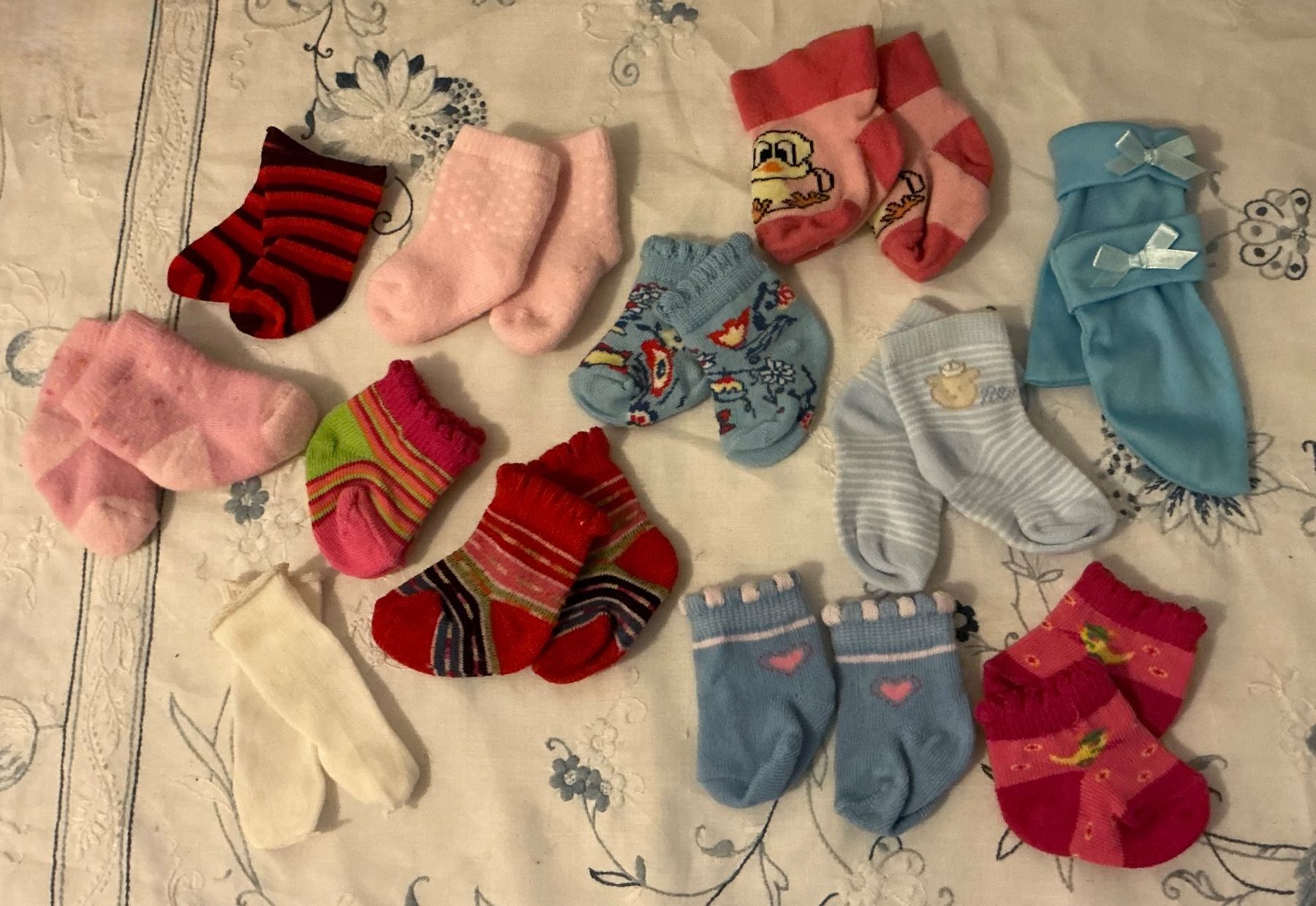 Puppen: UNBESPIELTE ÄLTERE PUPPENSÖCKLI – Gebraucht aus Zell LU von Silvermemory 5