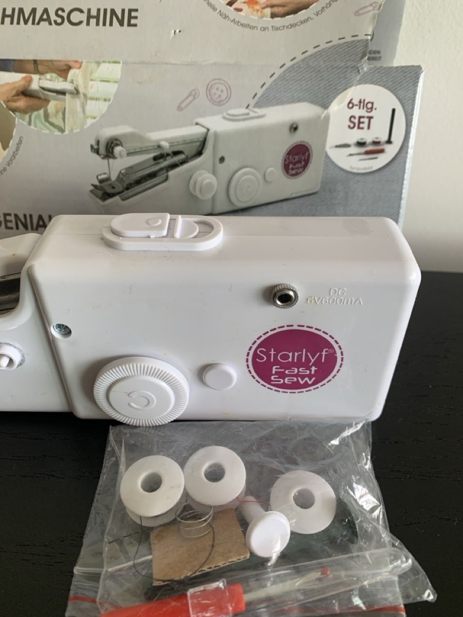 Machines à coudre: Mini Sewing Machine  – D'occasion à Immensee par vgitter 2