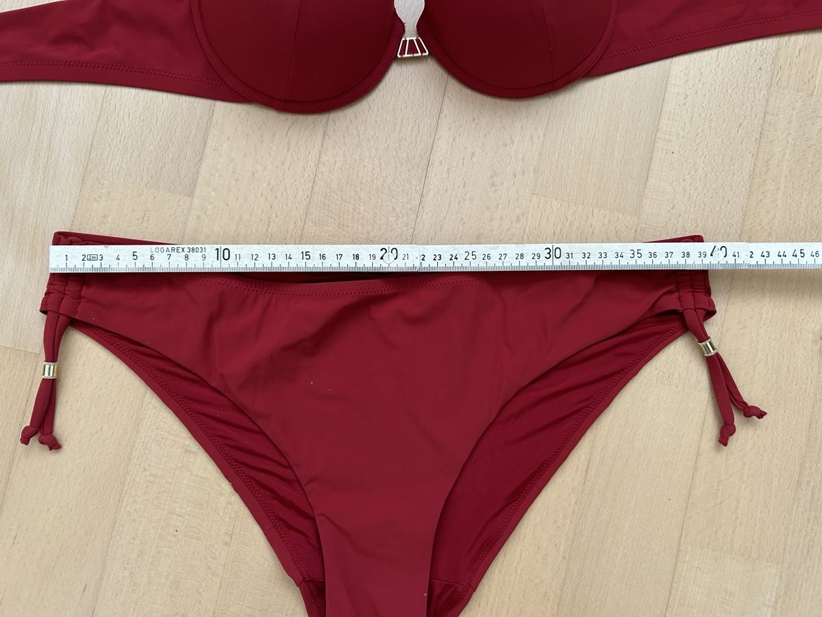 Costumi da bagno & Bikini: Bikini rot, B 75/80, Höschen L – Usato da Reinach BL venduto da meinstil 5