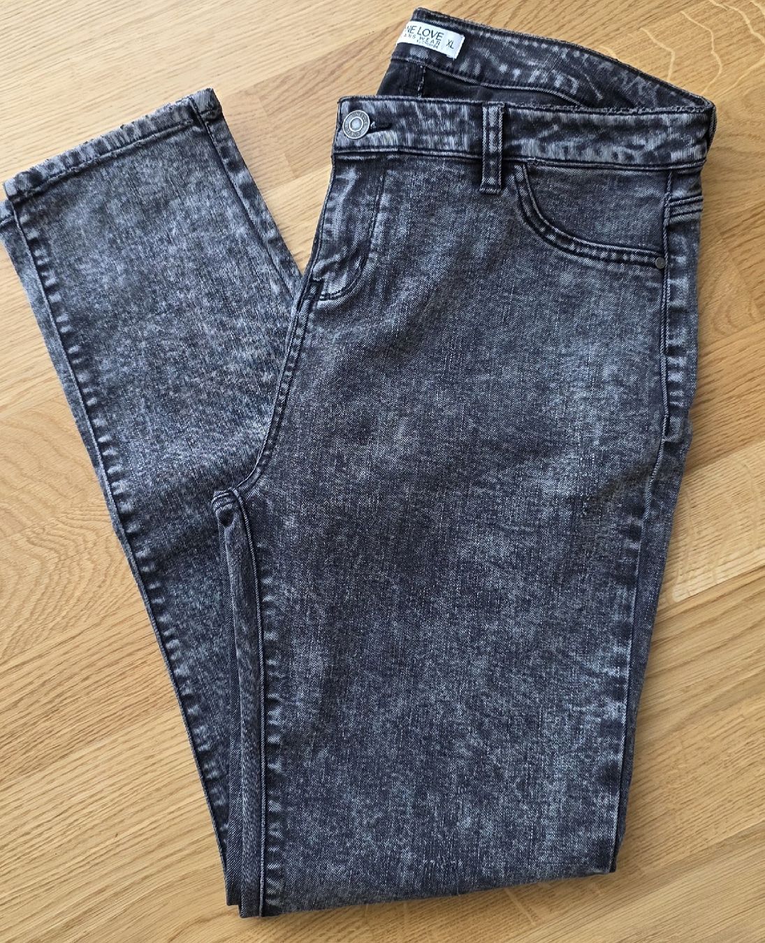 Jeans: 2 stk.Jeans,schwarz,Gr.XL – Nuovo (secondo la descrizione) da Frauenfeld venduto da Bleeddragon