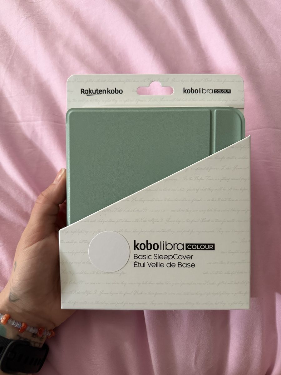 Coques & Protection écran: Rakuten Kobo Libra Colour Basic SleepCover green – Neuf avec emballage d'origine à Zürich par car_rd8z