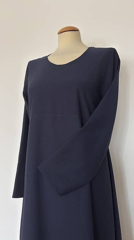 Vestiti: Kleid/Abaya in Blau gr. S/M – Usato da Basel venduto da ukhtyy 4