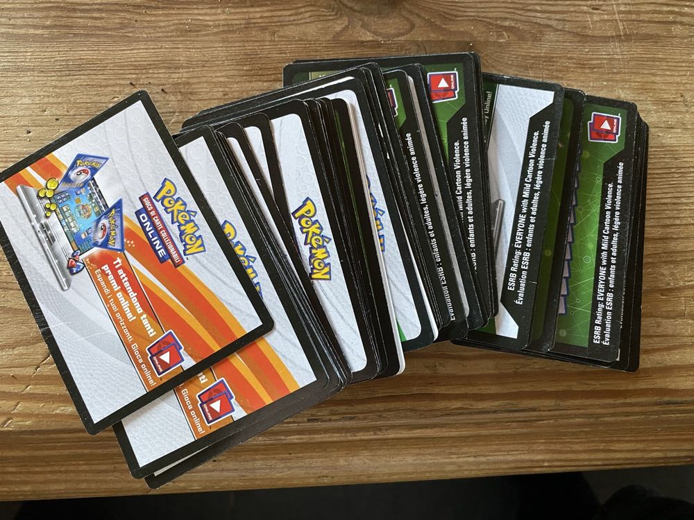 Codes cartes Pokémon (Neu (gemäss Beschreibung)) in Les Giettes für CHF ...
