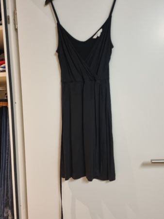 Sommerkleid Wickeloptik  Damen H&M schwarz *Neu*