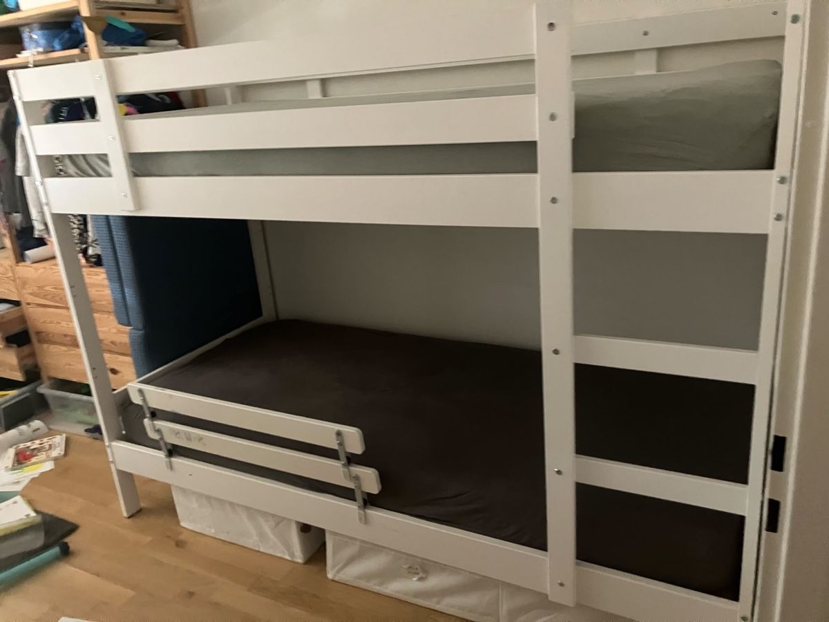 Ikea Lits: Lit superposé blanc IKEA 90x200cm bon état – D'occasion à Dornach par hmk_bl6q 4