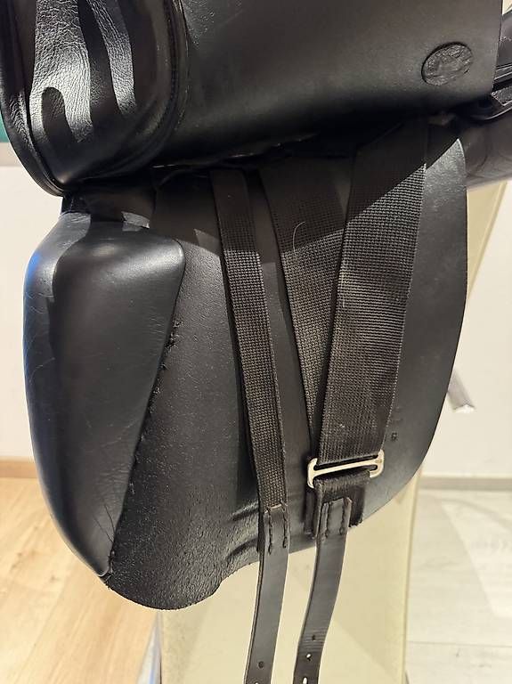 Sattel & Sattelzubehör: Dressursattel schwarz – Gebraucht aus Lanzenneunforn von vario714 3