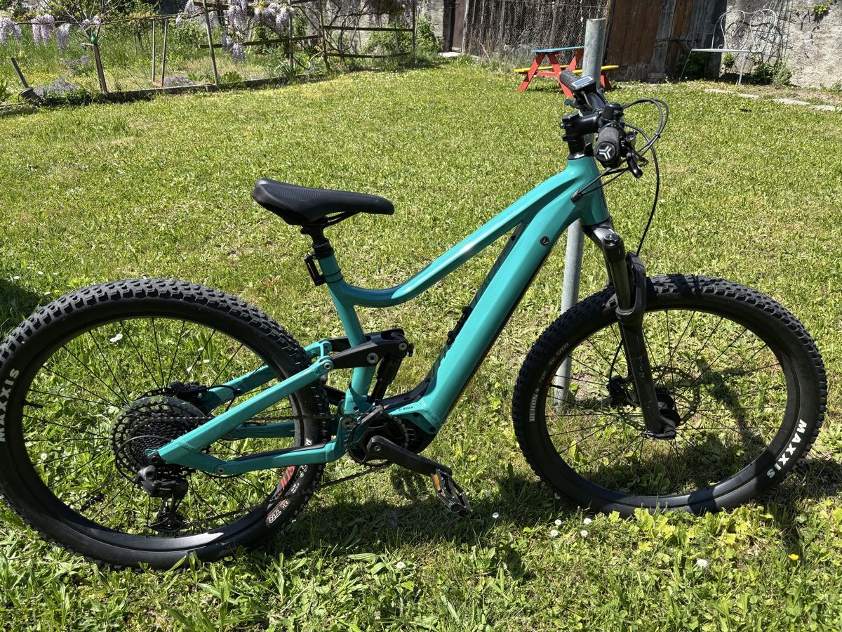 Moustache Vélos: VTT MOUSTACHE  – D'occasion à Bussigny par Simbabubu