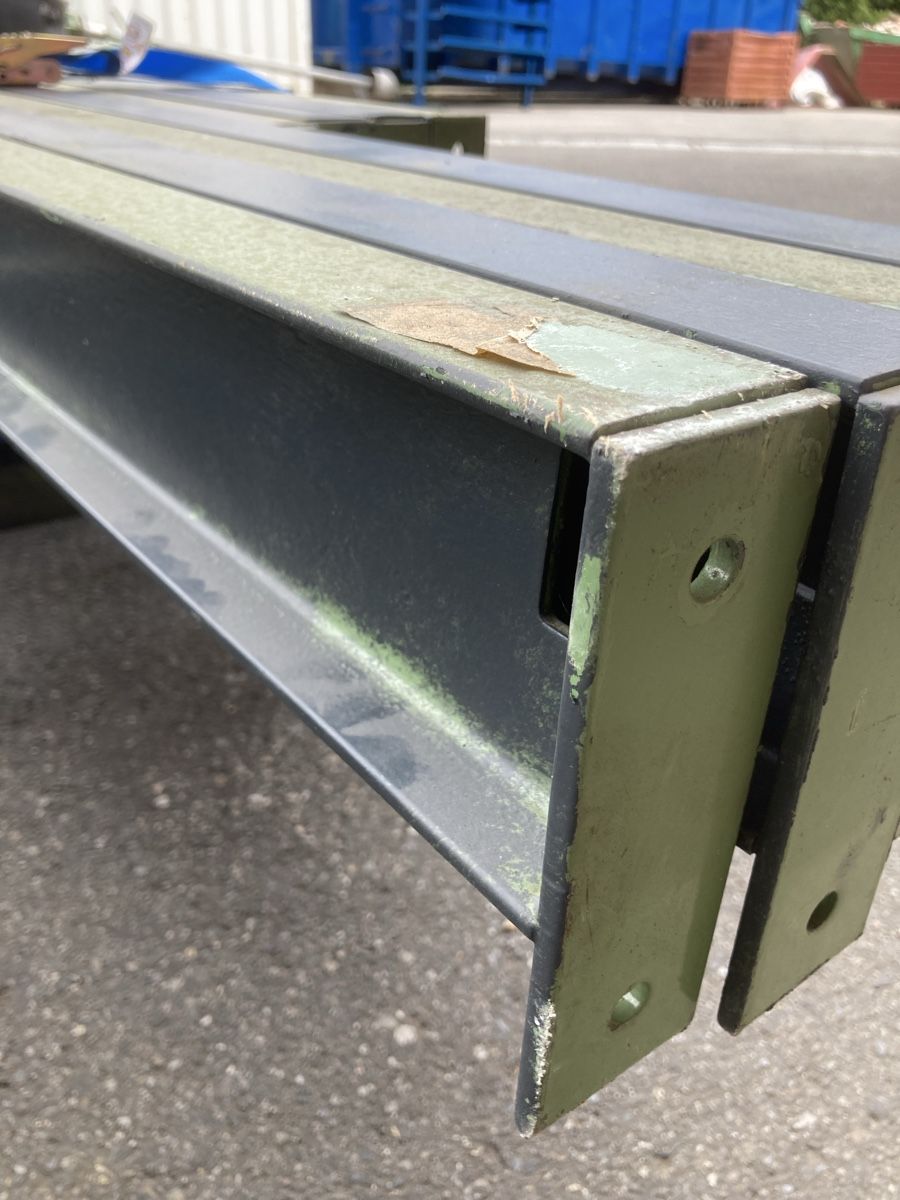 Étagères: Palettengestell geschraubt  – D'occasion à Uerkheim par Dealer-4813 2