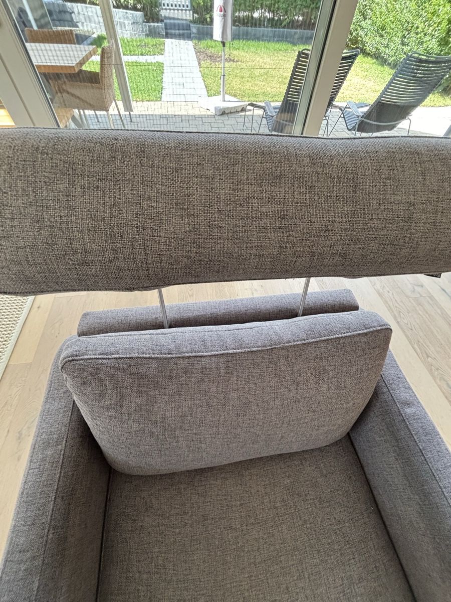 Bolia Poltrone: Bolia Sessel mit Hocker Top Zustand – Usato da Jona venduto da Ilprezzo 4