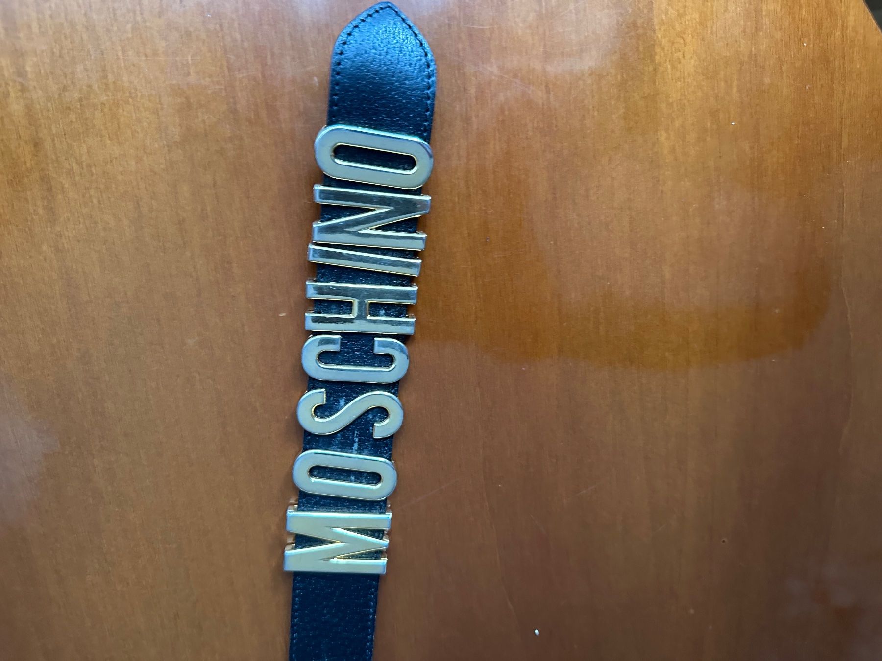 Moschino Gürtel: Moschino Gürtel L88-B3.5 – Gebraucht aus Basel von Ivana_4 6