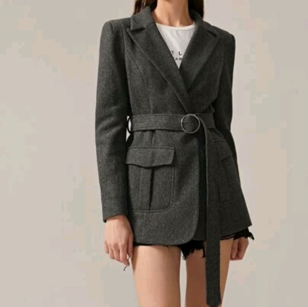 Cappotti: Women's blazer jacket - size 36 - einmal getragen – Nuovo (secondo la descrizione) da Fischbach-Göslikon venduto da Vera2109