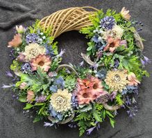 Frühlingskranz, Türschmuck, Handarbeit, Durchmesser 35 cm