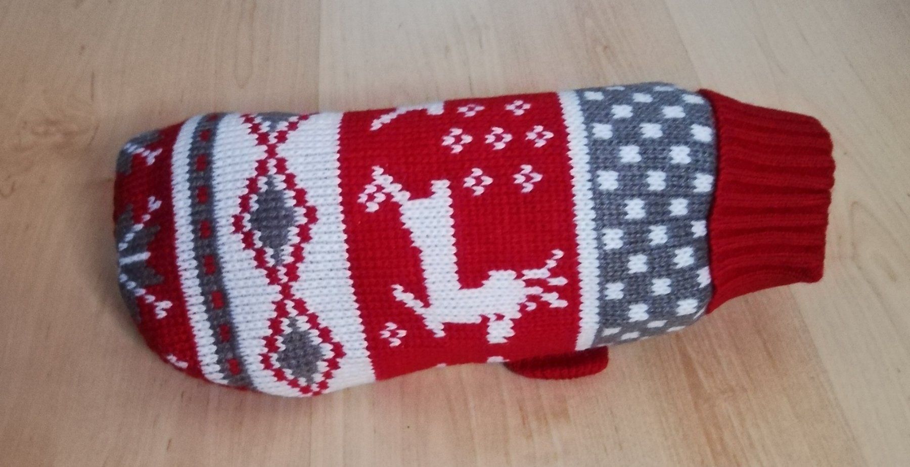 Bekleidung: Warmer Hunde Strickpullover rot 32 cm Rückenlänge – Neu und originalverpackt aus Rüegsauschachen von W4PAW