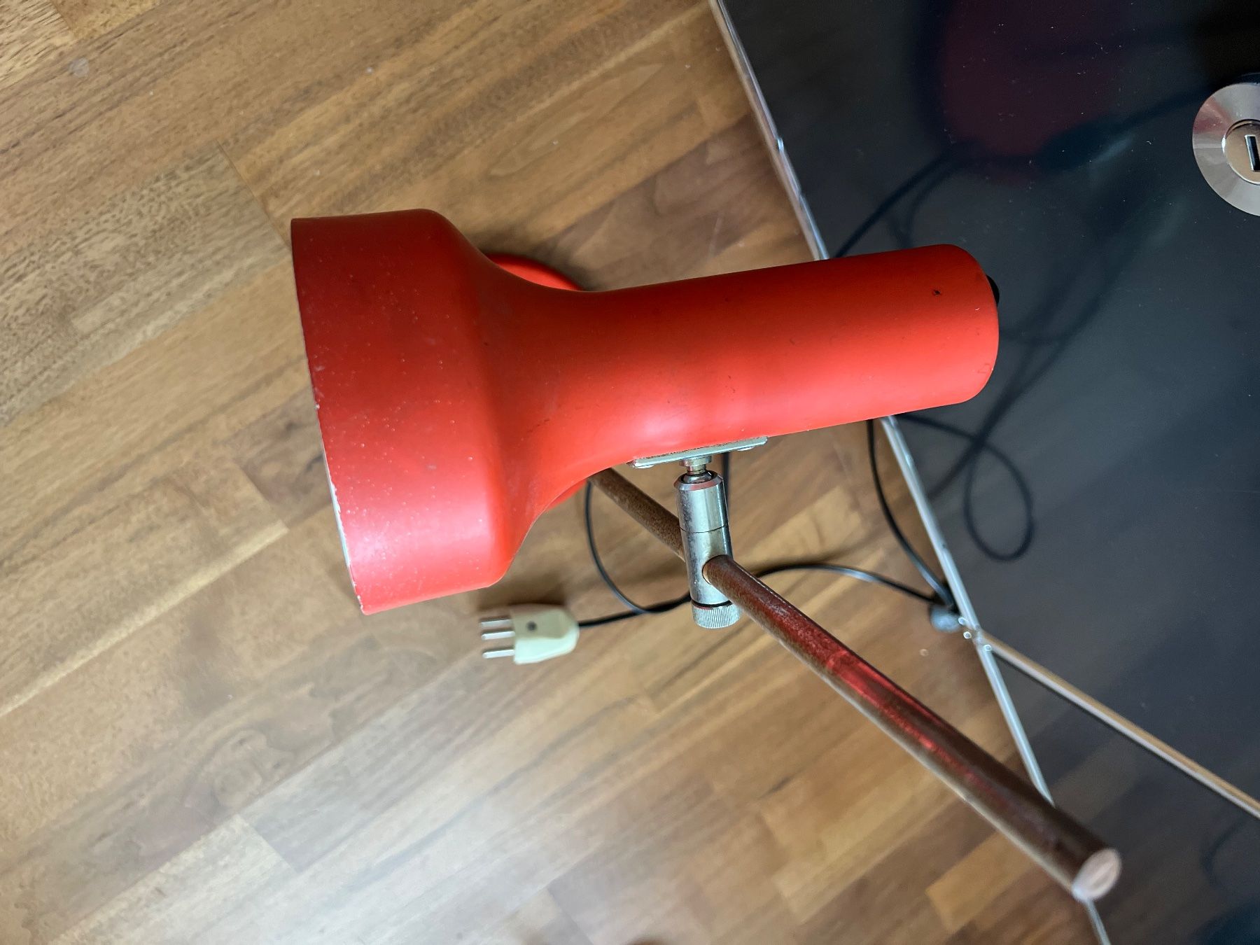 Lampade: Stralux Tischlampe Spot Rot Orange – Usato da Jona venduto da Sariksa 3