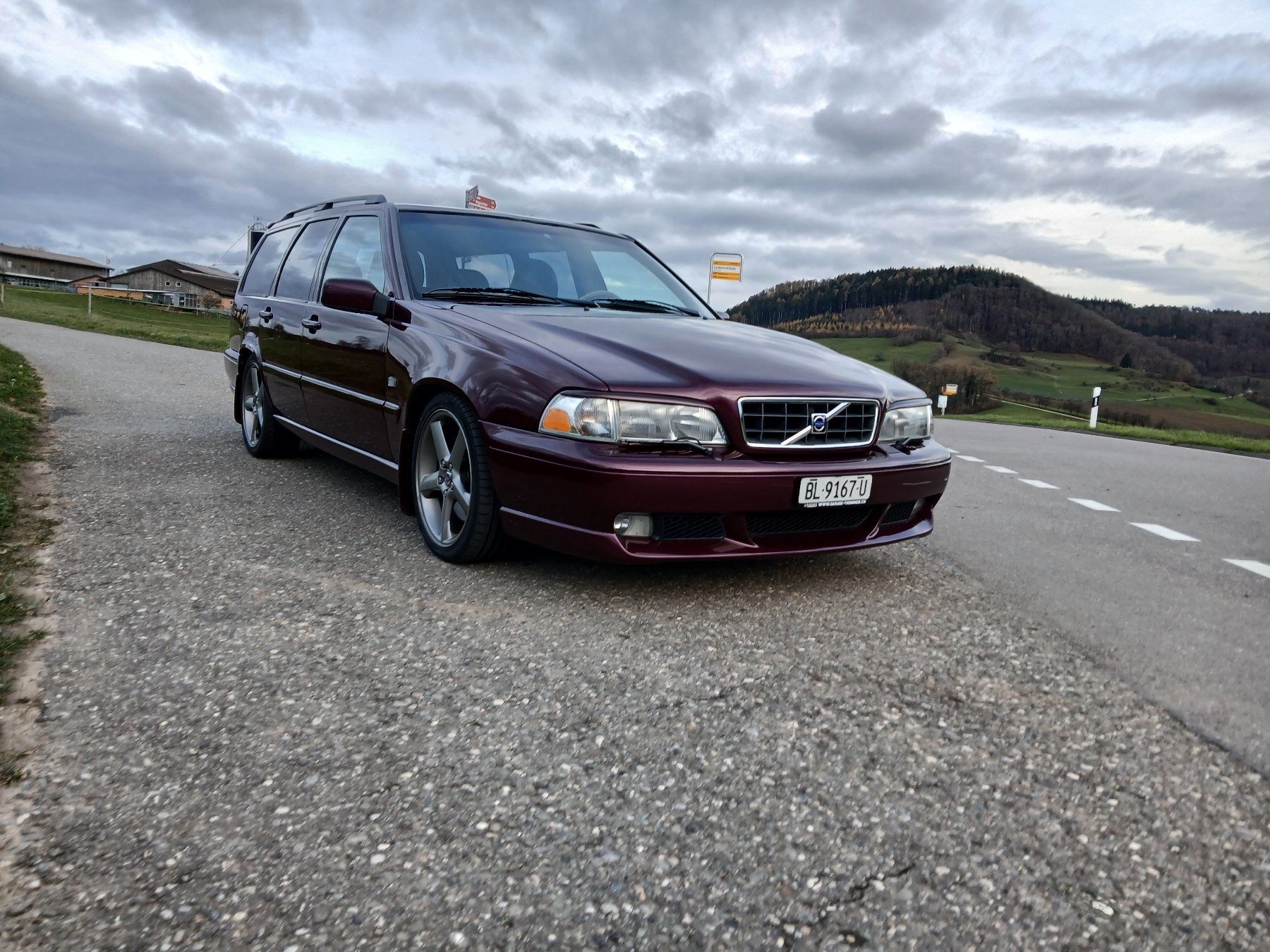 Volvo Automobili: Volvo V70 T5 Liebhaberobjekt! – Usato da Ormalingen venduto da Garage-Thommen 1