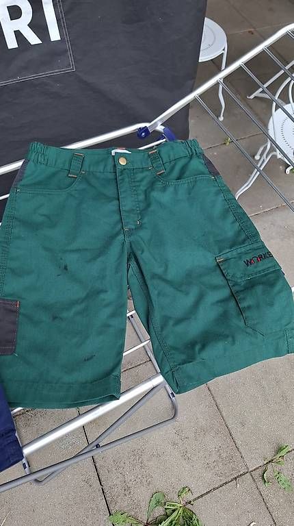 Hosen: 2 Shorts Travail WORKER taille S – Gebraucht aus Essertes von ast_mk5t 3