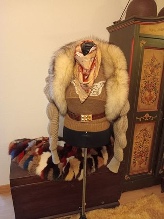 Cardigan Bolero mit echten Blaufuchs Pelz S-L