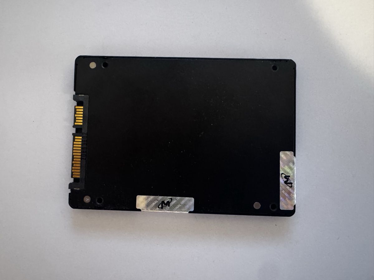 Hewlett Packard Harddisks: HP 5300 Pro 1920GB server SSD 2.5" SATA – Neu (gemäss Beschreibung) aus Reinach BL von leo_d9bs 1