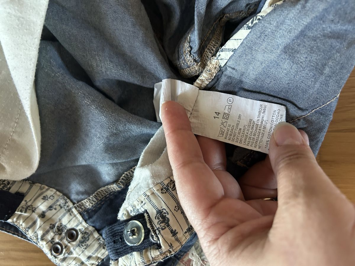 Levi's Pantalons: Short Levi’s 14ans – D'occasion à Daillens par guisepa 6