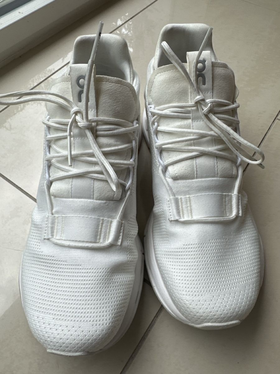 On Scarpe da uomo: ON CloudTec Laufschuhe weiss Grösse 44  – Usato da Bülach venduto da Amil1