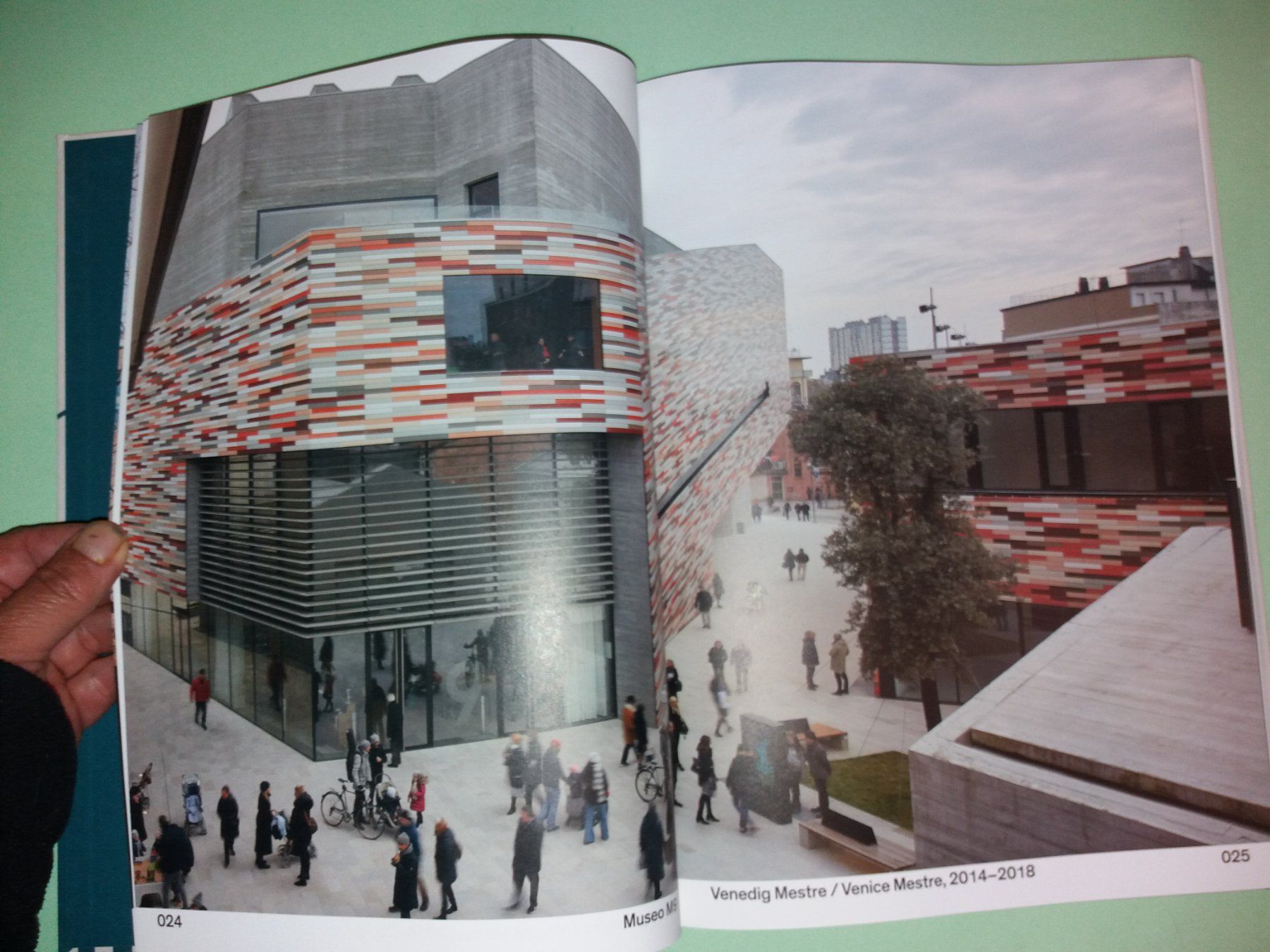 Livres: SAUERBRUCH Hutton Architektur – D'occasion à Welschenrohr par Regool 7