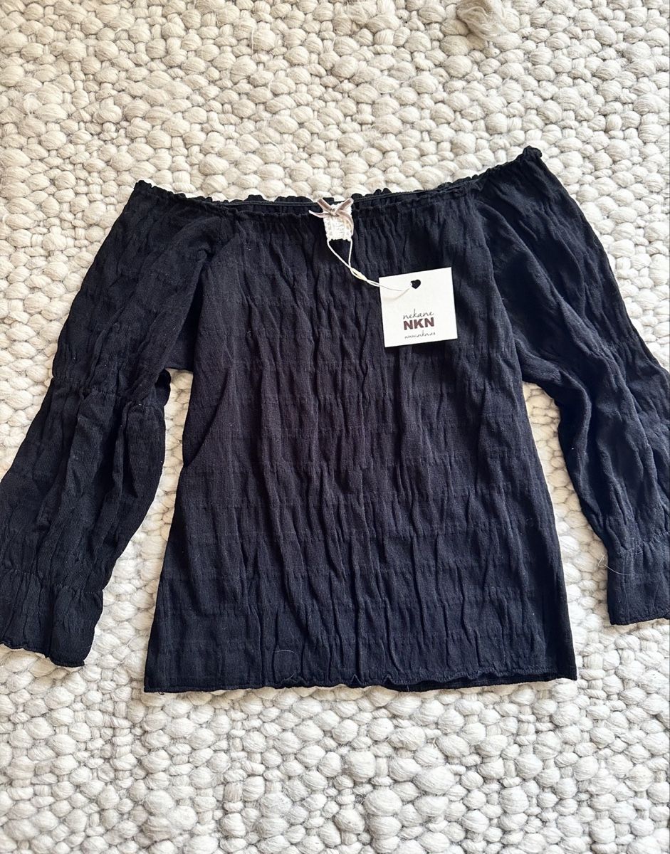 Camicette: OFF-SHOULDER BLUSE SCHWARZ – NEU – Nuovo e nell'imballaggio originale da Schaffhausen venduto da rot_yyy7