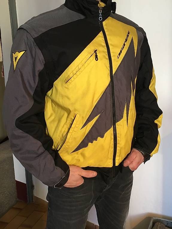 Dainese Vestes: Giacca da moto Dainese – D'occasion à Vezia par Curzio83