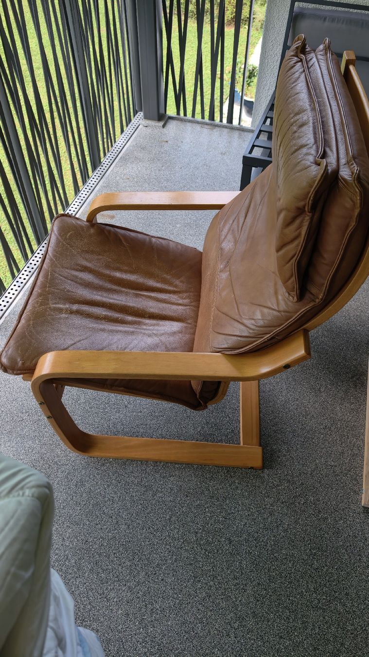 Ikea Poltrone: IKEA POÄNG SESSEL Holz, Leder Braun – Usato da Winterthur venduto da Daniwobistdu 2