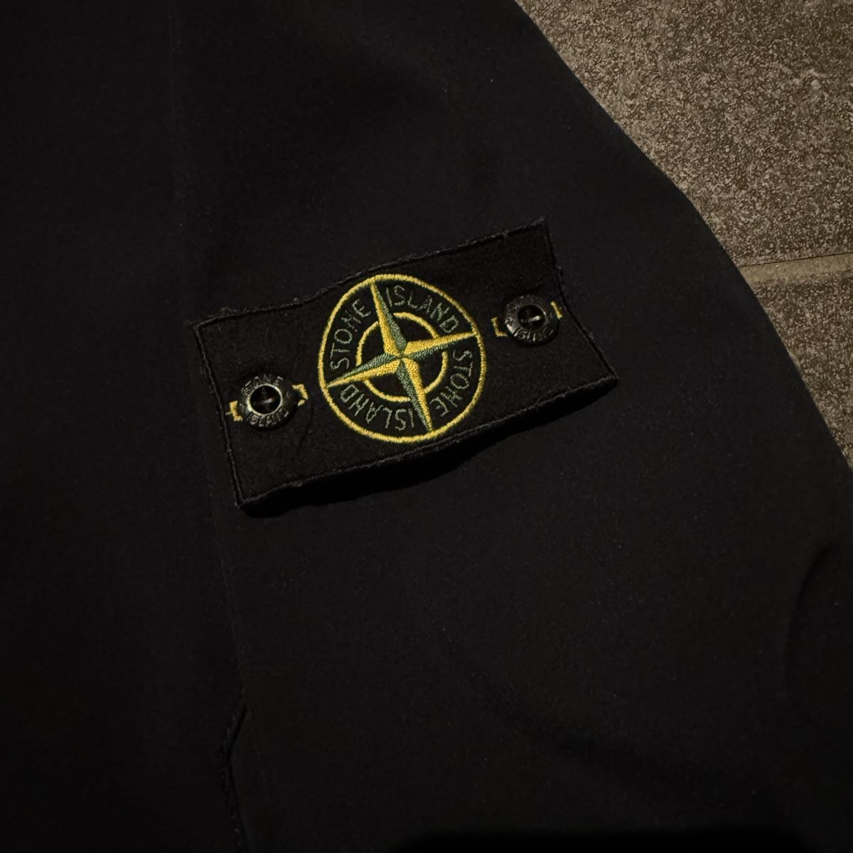 Stone Island Giacche: Stone Island Light Soft Shell-R Jacke Navy Gr. M – Nuovo (secondo la descrizione) da Embrach venduto da bernadiebernada 2