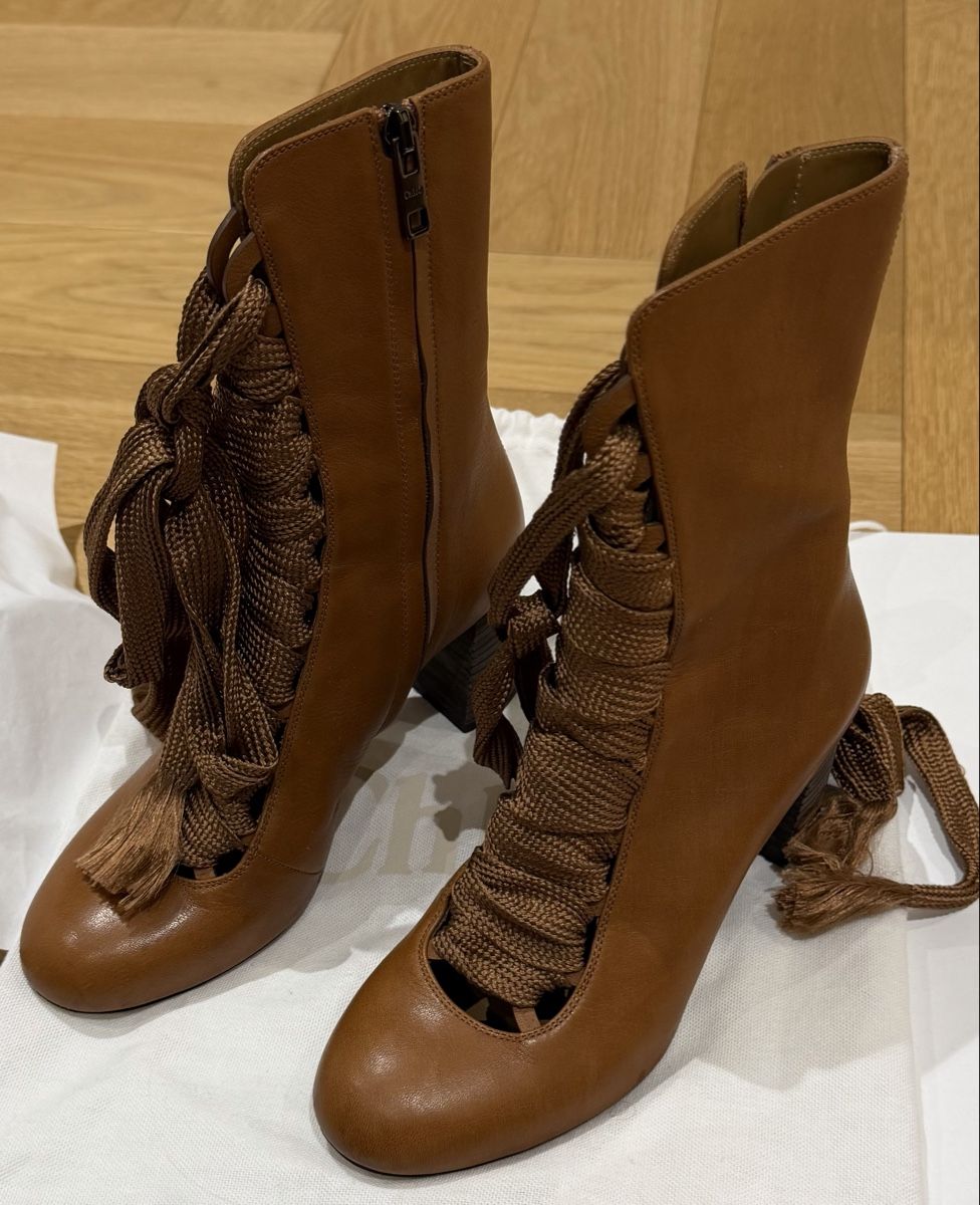 Chloé Scarpe da donna: Chloé Schuhe in gutem Zustand – Usato da Schwyz venduto da Fabio_P_CH