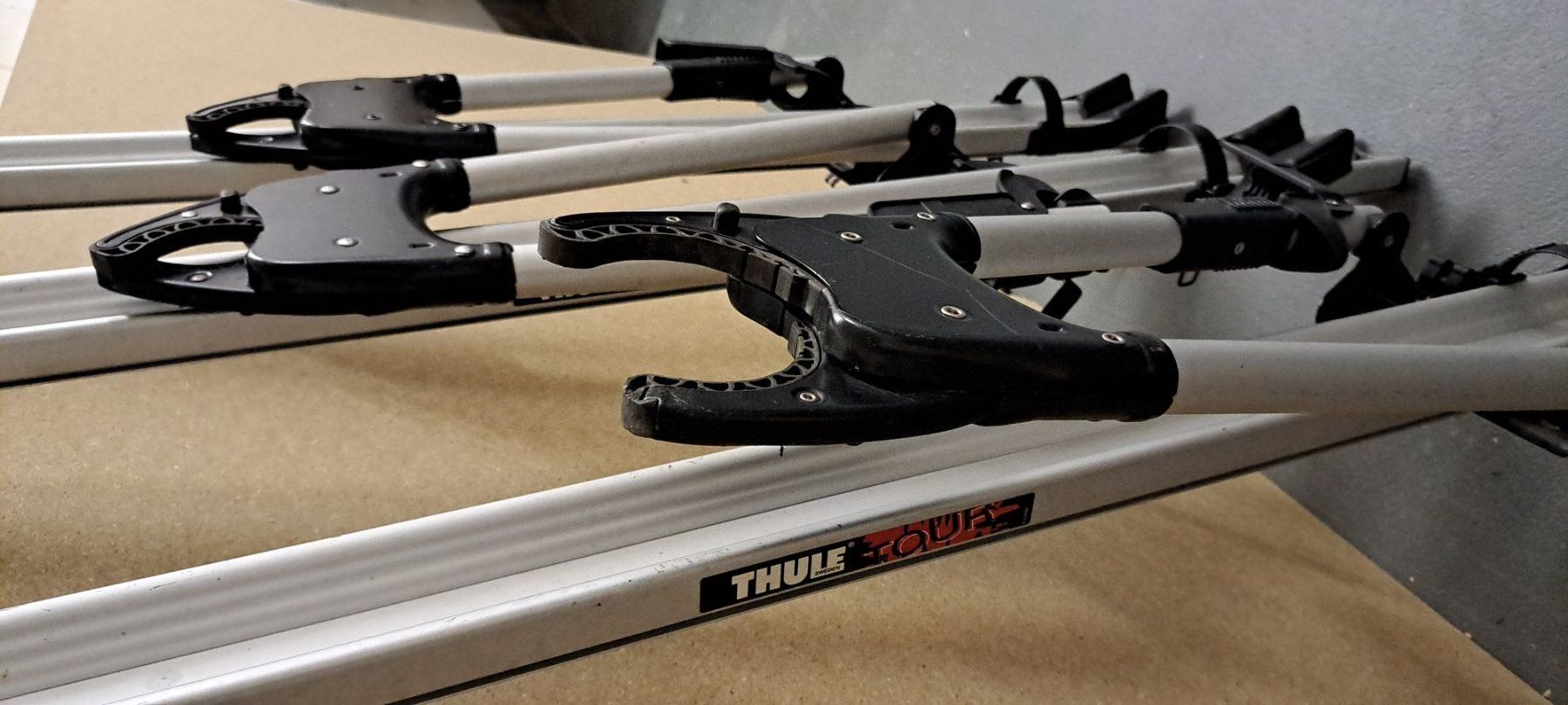 Barres de toit: Fahradträger Thule Dachtransport – D'occasion à Thun par robi63 1