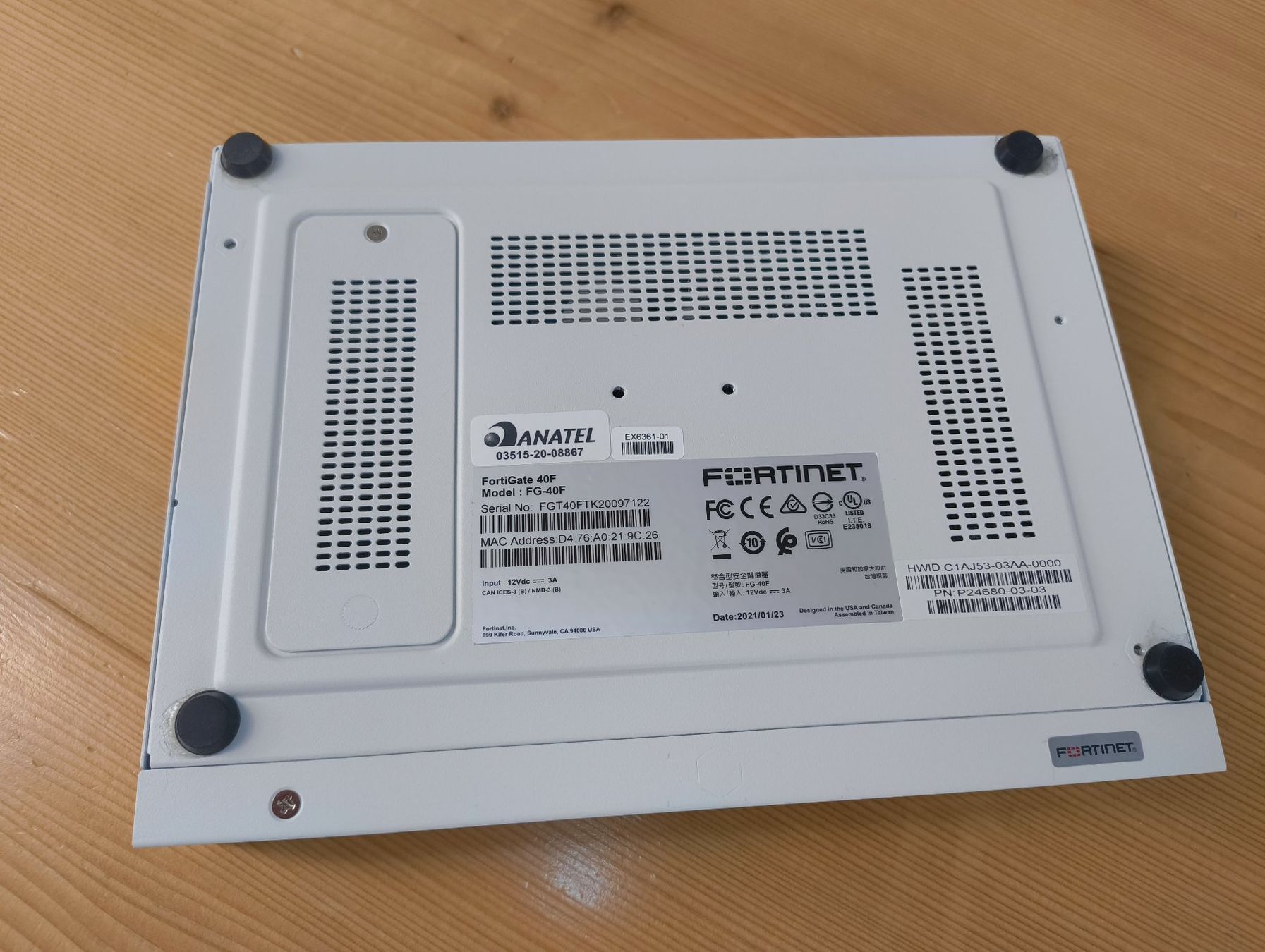 Fortinet Firewall: Fortinet FortiGate 40F Firewall – Usato da Unterägeri venduto da giten 2