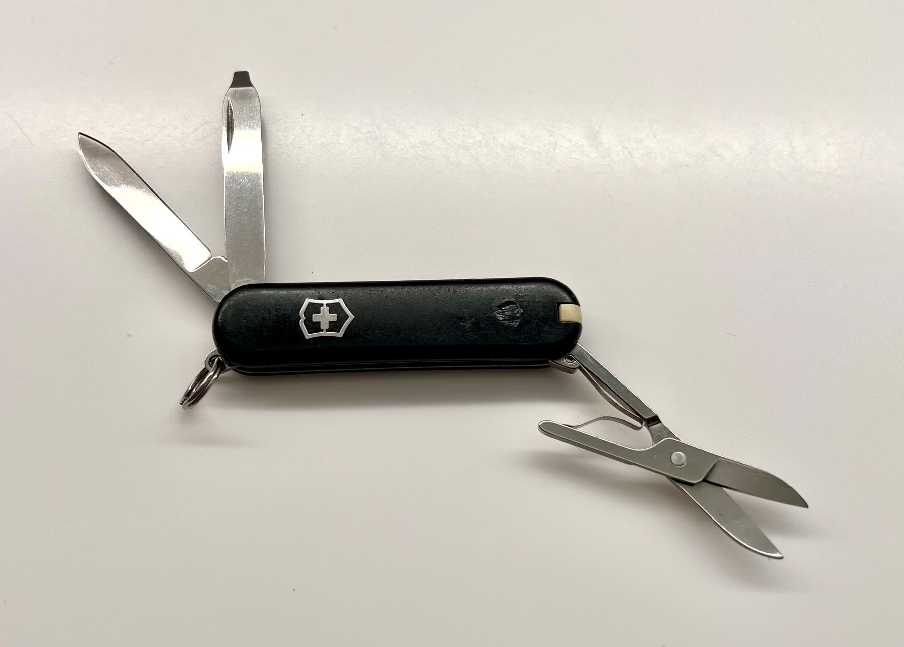 Victorinox Coltelli tascabile: Sackmesser Victorinox – Usato da Inwil venduto da TheSwissEagle