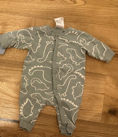 NEU Pyjama gr 56