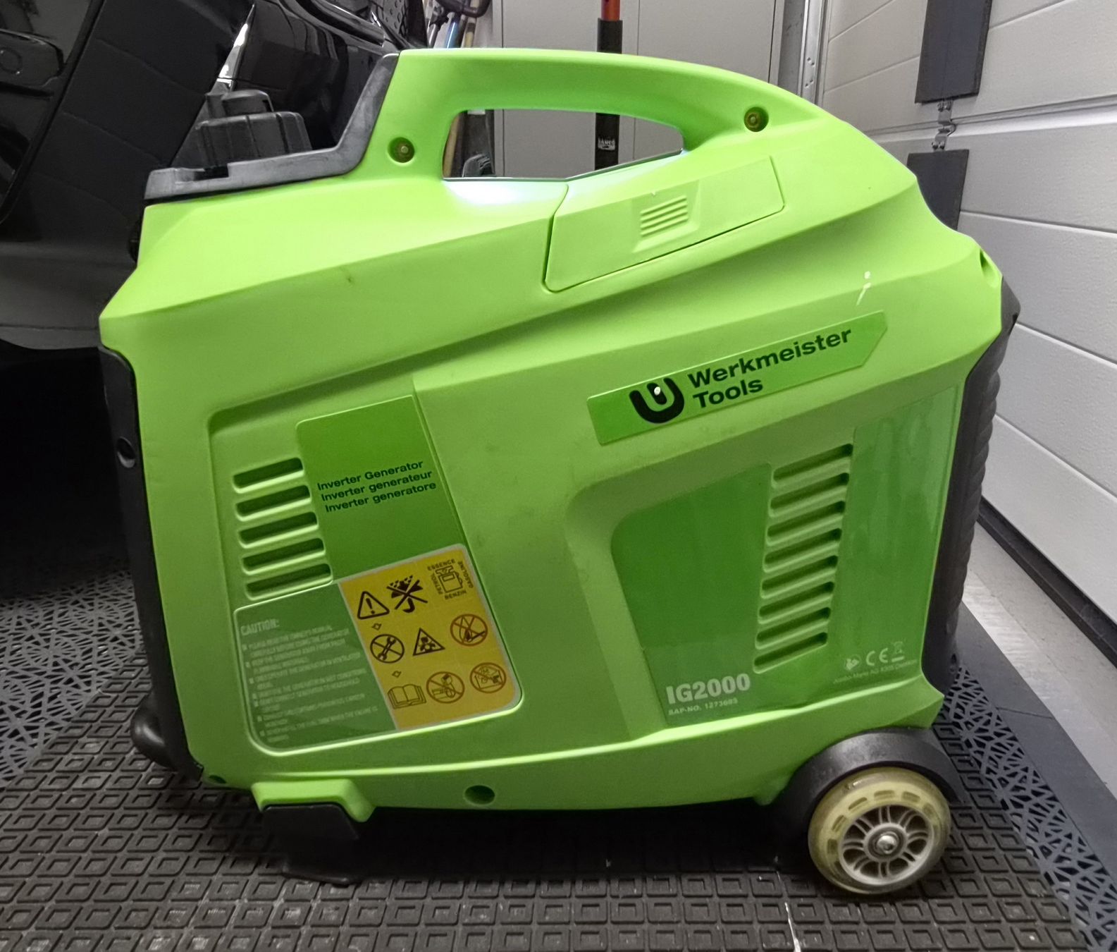 Generatori di corrente: Generator Inverter Stromerzeuger Werkmeister Tools IG2000 – Usato da Rupperswil venduto da Netstream 2