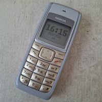 Antik Retro Oldtimer Handy NOKIA 1112 komplett mit Zubehör