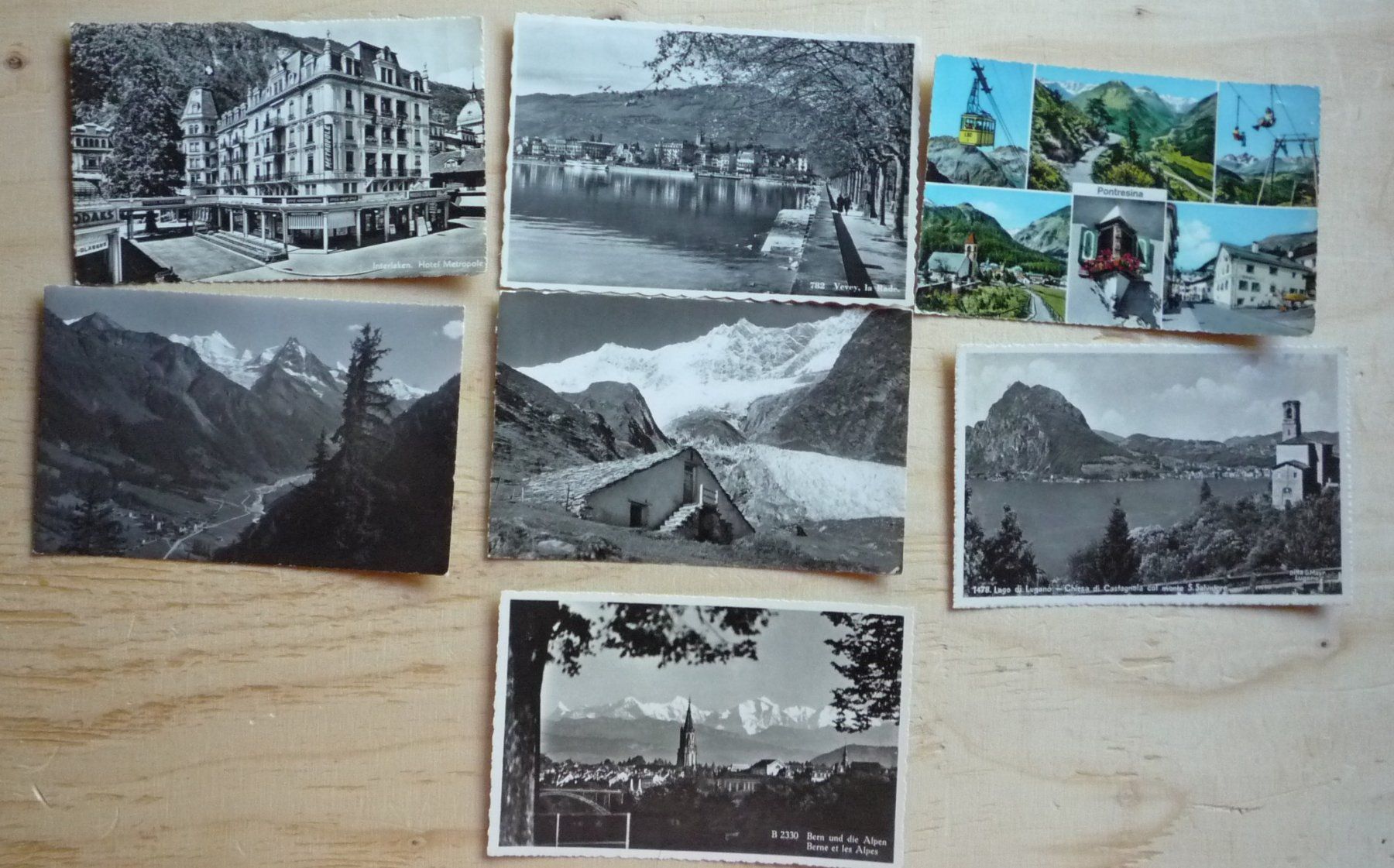 Cartoline postali: 100 Ansichtskarten kleinformatig CH, 32 ungelaufen/Rest gel. – Usato da Rieden SG venduto da Brockehuesli 6