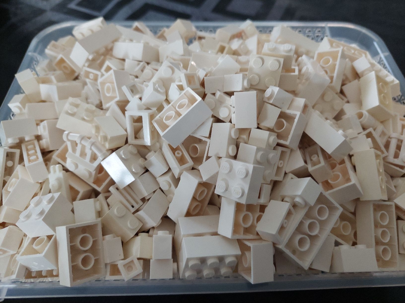 Lego Giocattoli: Div. Steine weiss ca 980g – Usato da Zetzwil venduto da sti_x9xf 2