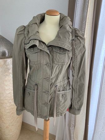 Uebergangjacke oliv EDC Gr. S