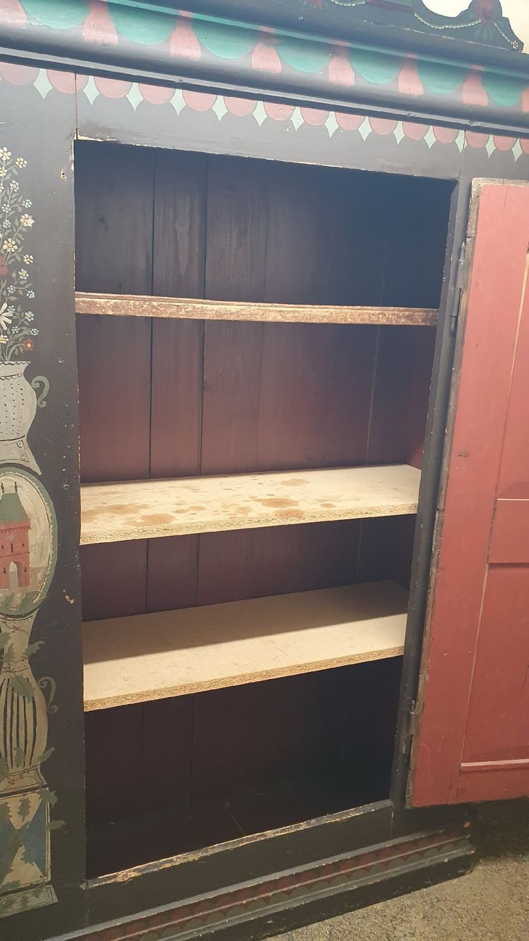 Schränke: Armoire peinte – Gebraucht aus Les Bois von lis_zy2y 3