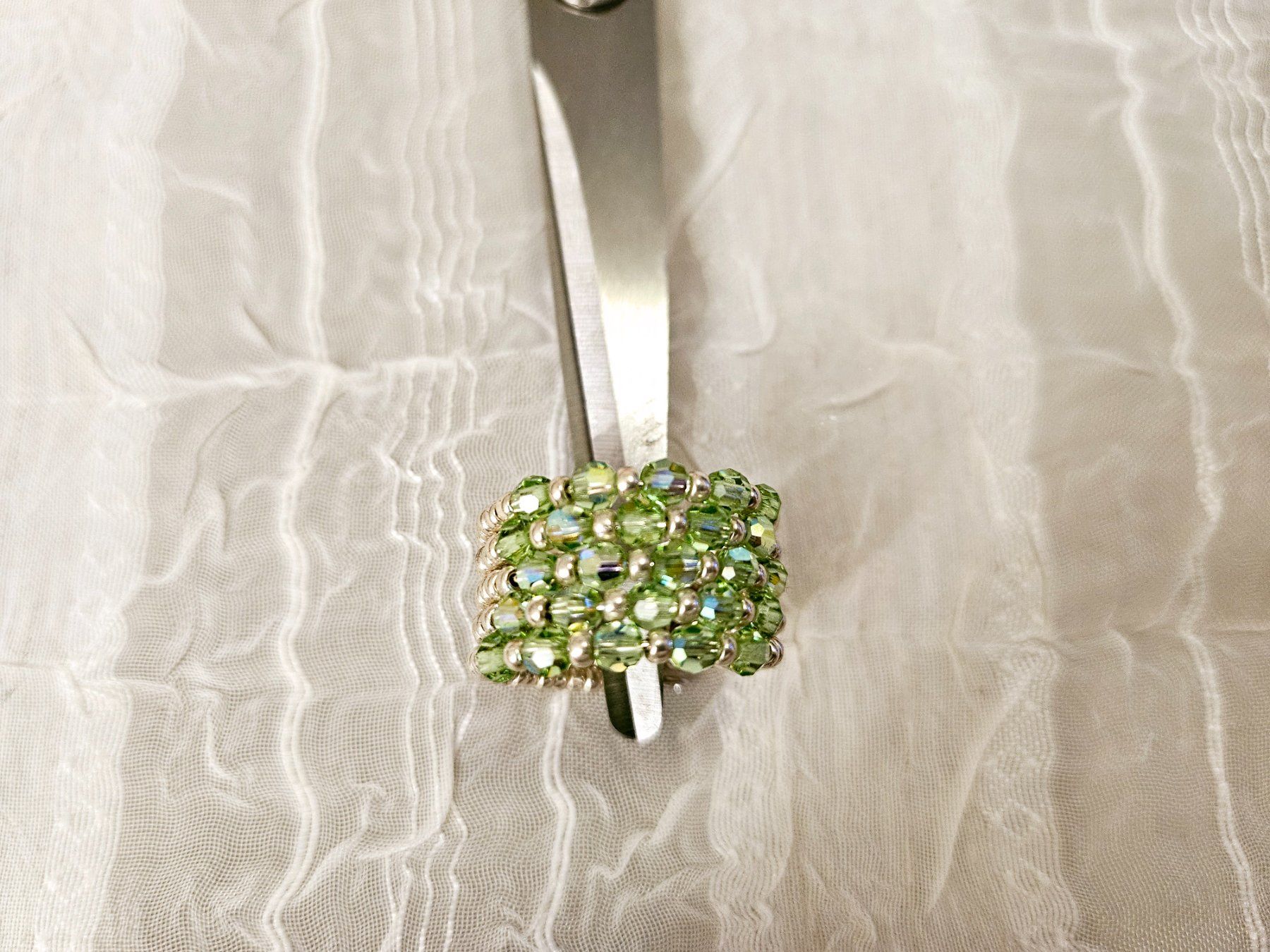 Anelli: Handgemachte Perlen Ring  aus swarovski perlen gr 52/53 – Nuovo e nell'imballaggio originale da Dietikon venduto da Eleda 1
